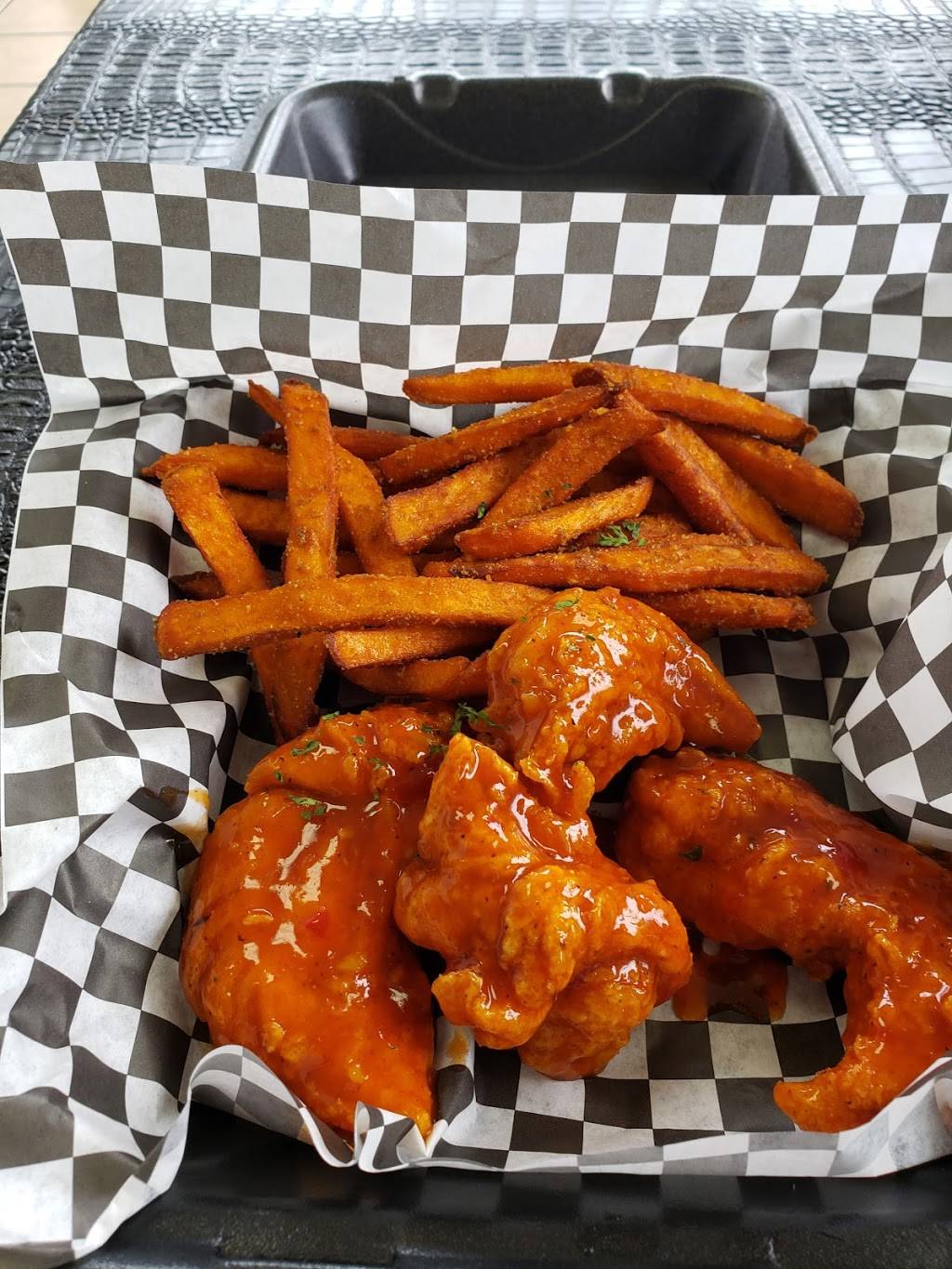 Flava House Restaurant | restaurant | 3279 Kirby Pkwy, Memphis, TN 38115, USA | 9014177085 OR +1 901-417-7085