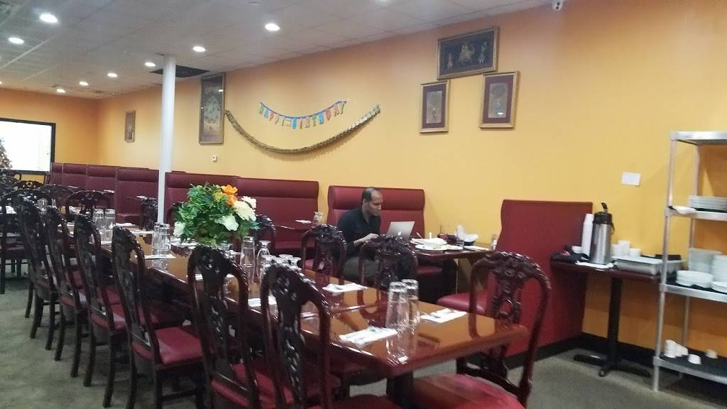 Apna Kitchen | restaurant | 4225 Lafayette Rd, Indianapolis, IN 46254, USA | 3172992127 OR +1 317-299-2127