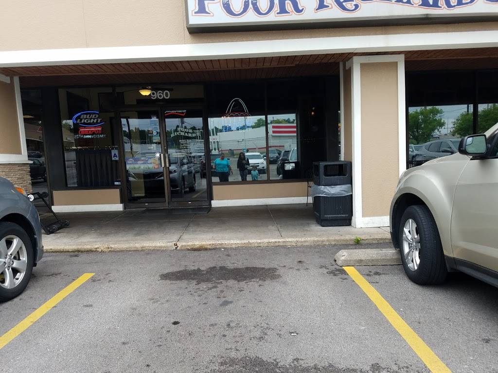 Poor Richards | restaurant | 960 Brookwood Center, Fenton, MO 63026, USA | 6363493438 OR +1 636-349-3438