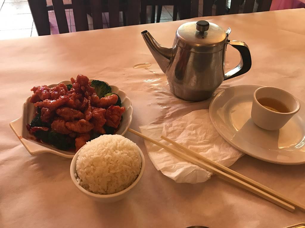 East Dim Sum | restaurant | 6006 Main St, Flushing, NY 11355, USA | 7189611388 OR +1 718-961-1388