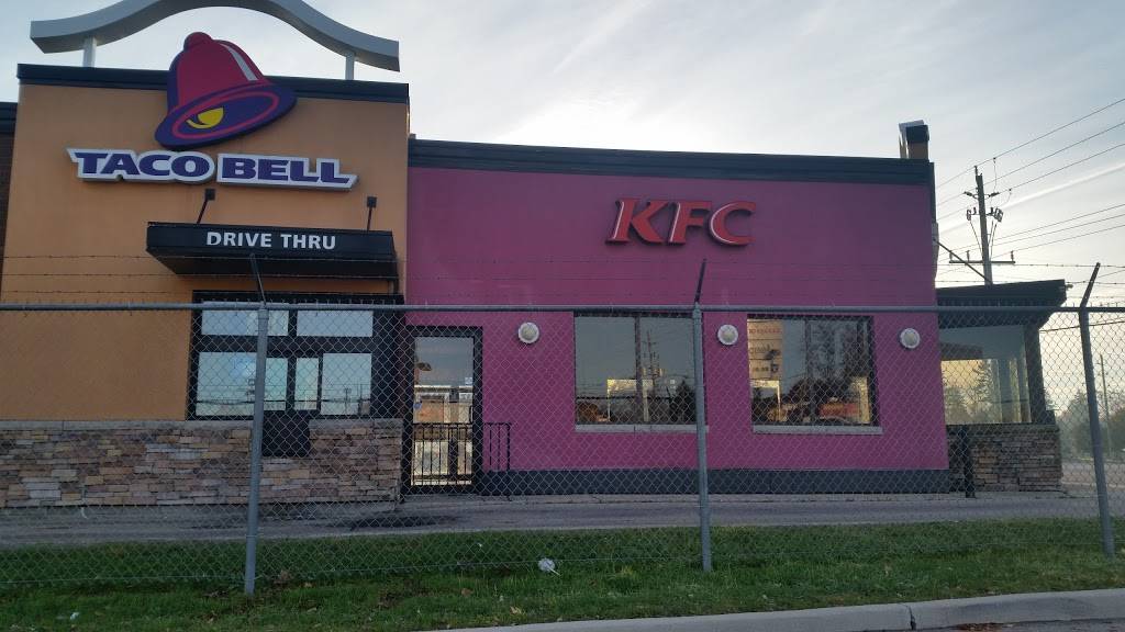 KFC | meal delivery | 166 Simcoe St, Tillsonburg, ON N4G 2J1, Canada | 5198428481 OR +1 519-842-8481