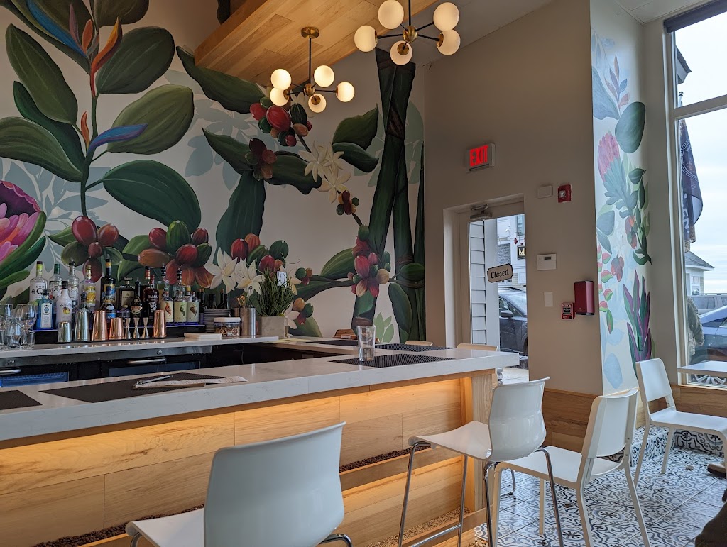 Pomona Cafe & Wine Bar | restaurant | 128 Humphrey St, Swampscott, MA 01907, USA | 7817256979 OR +1 781-725-6979