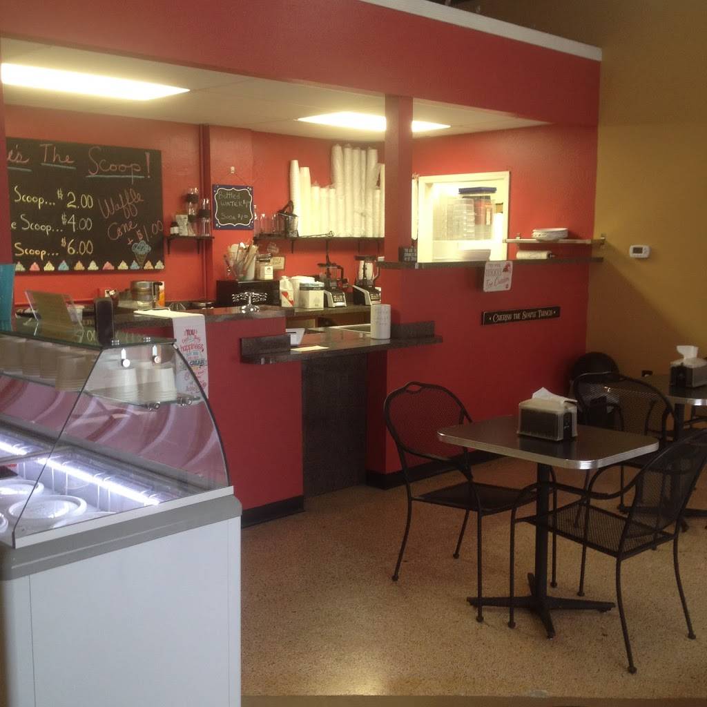 Heres The Scoop Homemade Ice Cream | restaurant | 818 E New Haven Ave #102, Melbourne, FL 32901, USA | 3213124257 OR +1 321-312-4257
