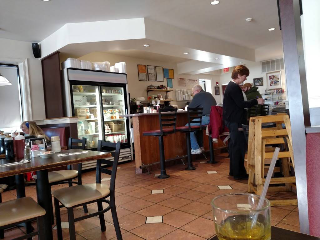 Olympian Diner Restaurant | restaurant | 17 Hancock St, Braintree, MA 02184, USA | 7818488505 OR +1 781-848-8505