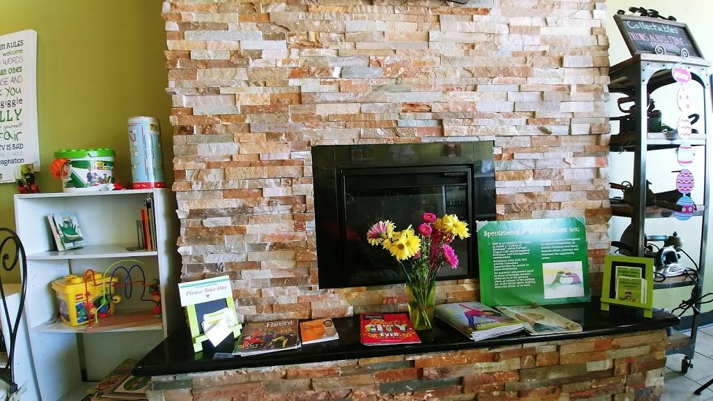 YoFresh Yogurt Cafe | cafe | 635 Chicago Ave #7, Evanston, IL 60202, USA | 8478596408 OR +1 847-859-6408