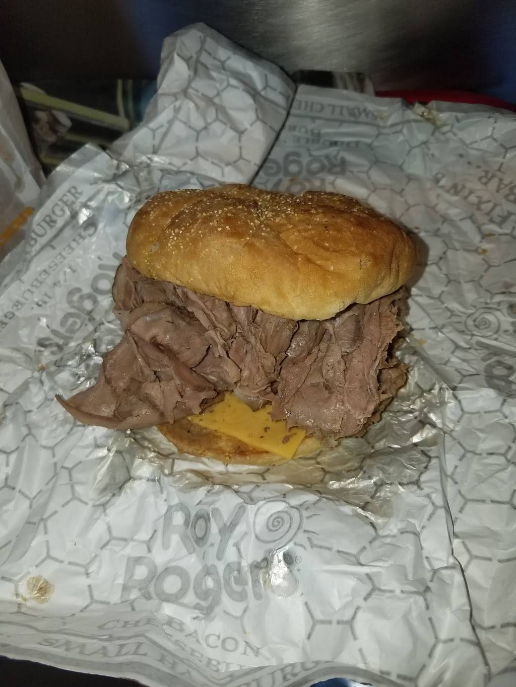 Roy Rogers | restaurant | Northgate Plaza, 13884 Georgia Ave, Aspen Hill, MD 20906, USA | 2406694348 OR +1 240-669-4348