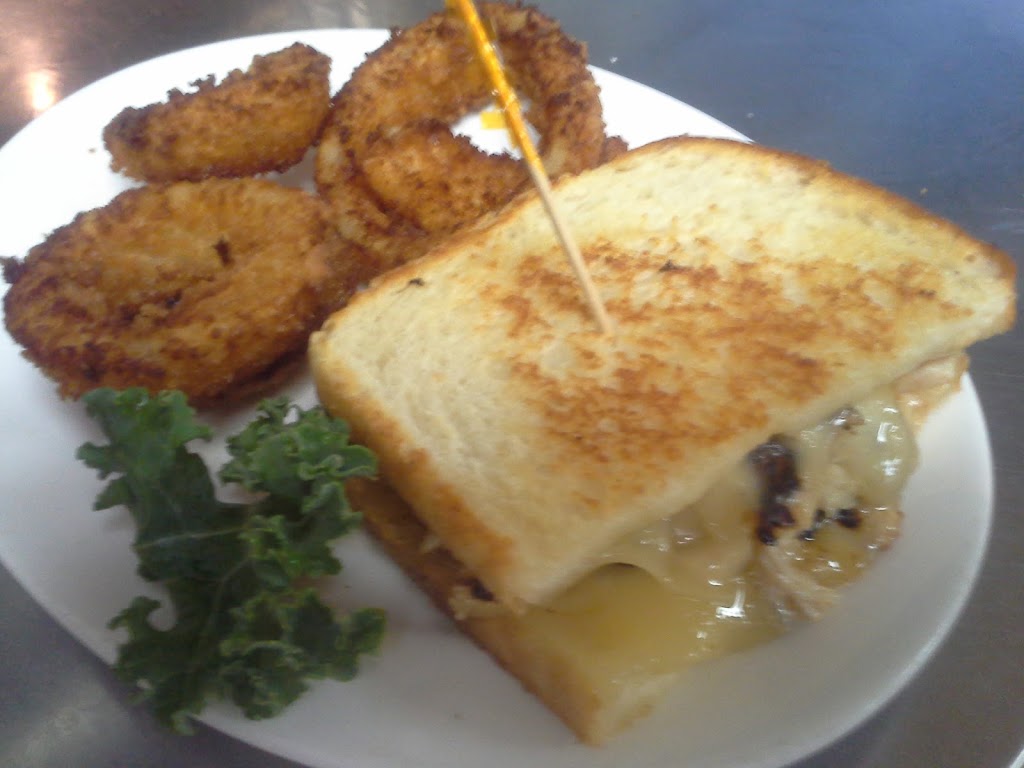 The Stubborn Mule | restaurant | 1511 Nashville Hwy F, Columbia, TN 38401, USA | 9312235929 OR +1 931-223-5929