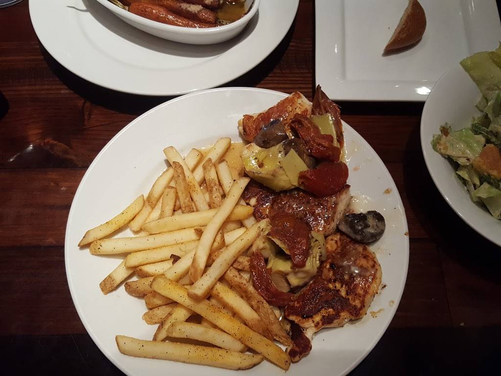 LongHorn Steakhouse | meal takeaway | 12901 S Orange Blossom Trail, Orlando, FL 32837, USA | 4078545400 OR +1 407-854-5400