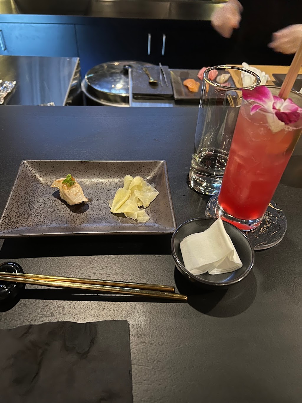 Sushi By Bou | restaurant | 1244 N Dearborn Pkwy, Chicago, IL 60610, USA | 3128181156 OR +1 312-818-1156