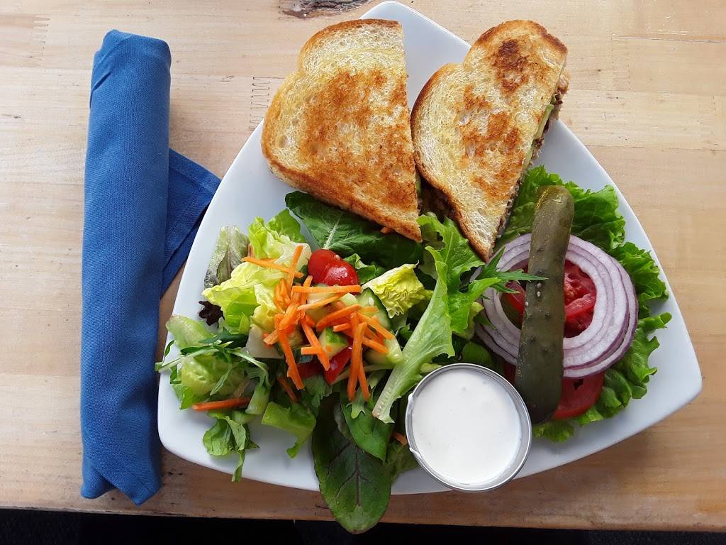 Newport Landing Restaurant | restaurant | 503 Edgewater Pl, Newport Beach, CA 92661, USA | 9496752373 OR +1 949-675-2373