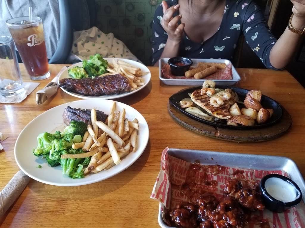 Applebees Grill + Bar | restaurant | 2060 E Osceola Pkwy, Kissimmee, FL 34744, USA | 4073482810 OR +1 407-348-2810