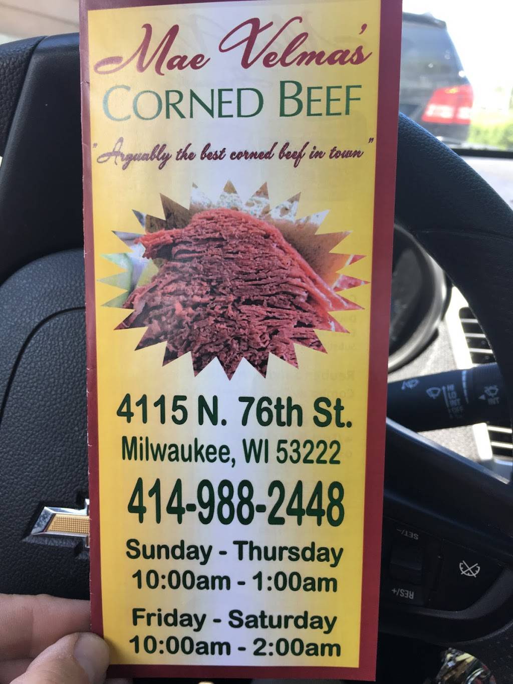 Mae Velmas Corned Beef | restaurant | 4101 N 76th St, Milwaukee, WI 53222, USA | 4149882448 OR +1 414-988-2448