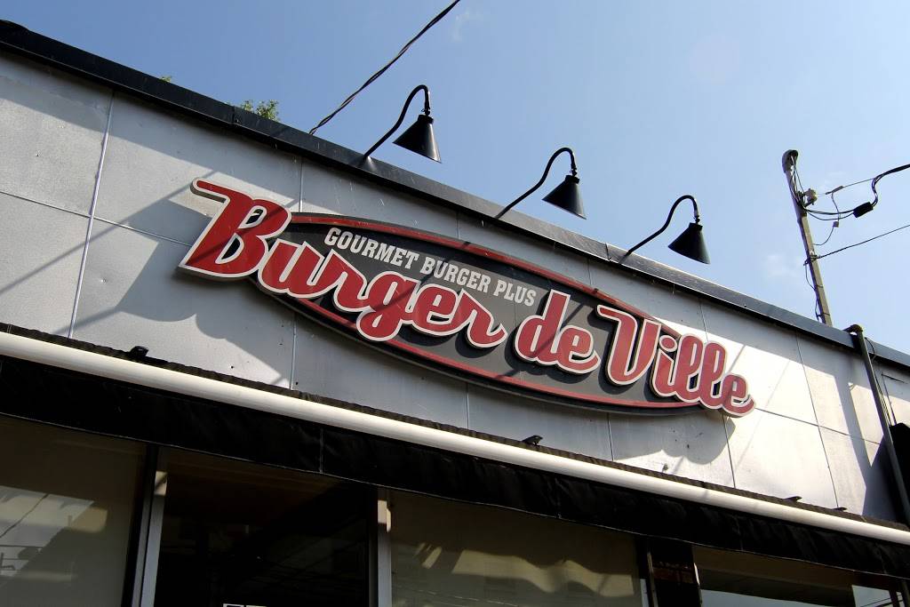 Burger de Ville | restaurant | 59 Avenue Westminster N, Montréal-Ouest, QC H4X 1Y8, Canada | 5145649902 OR +1 514-564-9902