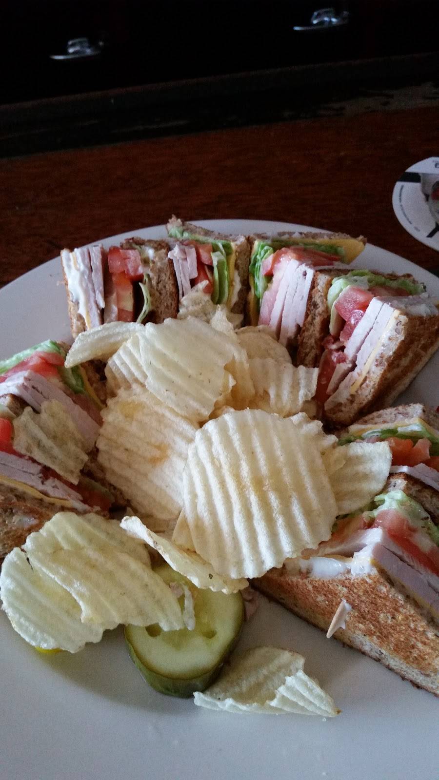 ODaniels GinMill & Grill | restaurant | 1305 Abbott Rd, Buffalo, NY 14218, USA | 7168231100 OR +1 716-823-1100