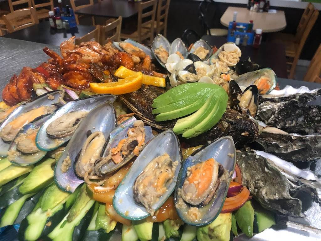 Cocos Mariscos & Bar Marysville | restaurant | 9515 State Ave, Marysville, WA 98270, USA | 3606593939 OR +1 360-659-3939