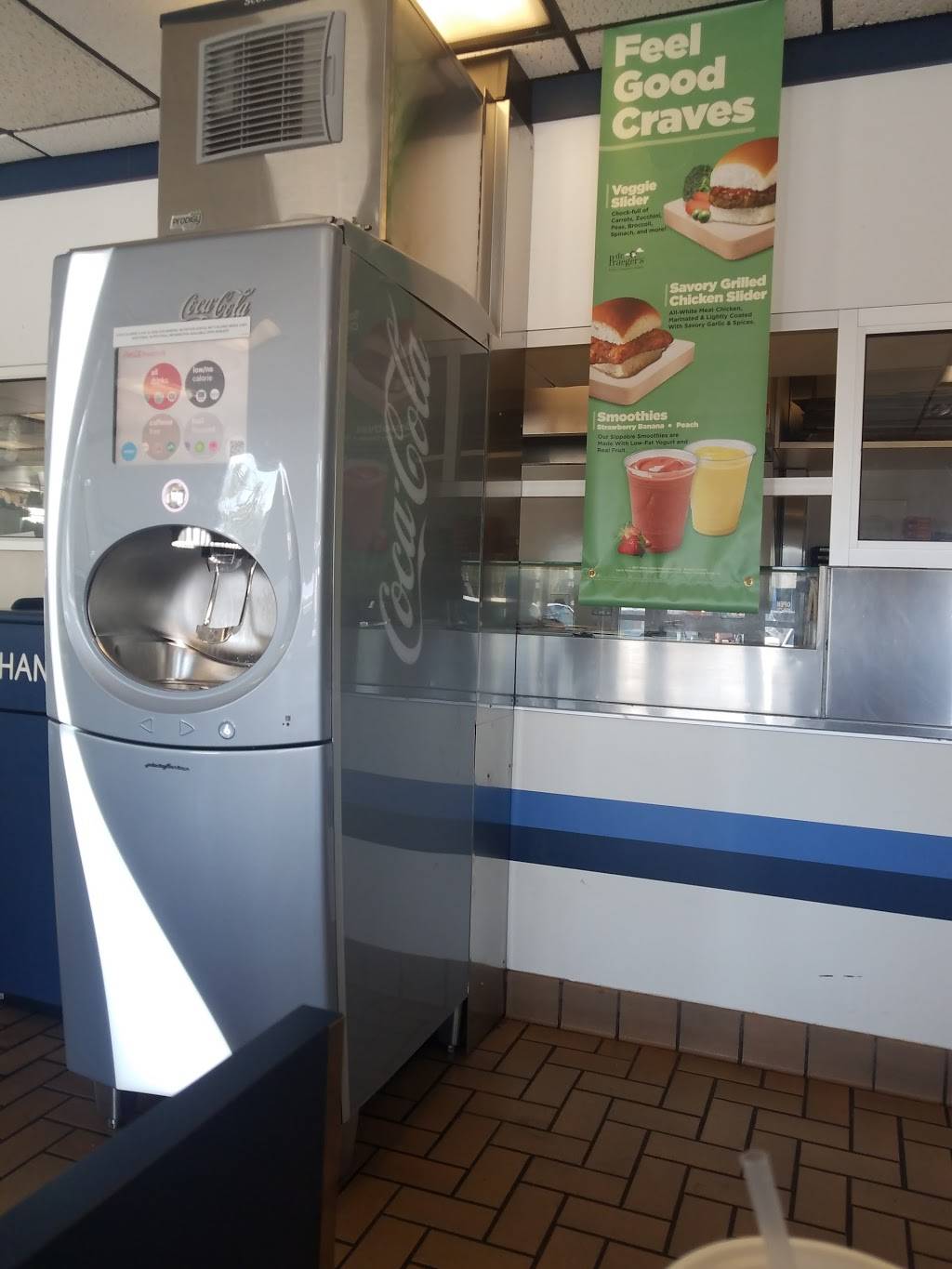 White Castle | restaurant | 21400 Woodward Ave, Ferndale, MI 48220, USA | 2485417220 OR +1 248-541-7220