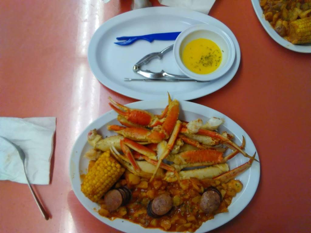 Seafood Garden | restaurant | 2305 North Washington, Forrest City, AR 72335, USA | 8706308035 OR +1 870-630-8035