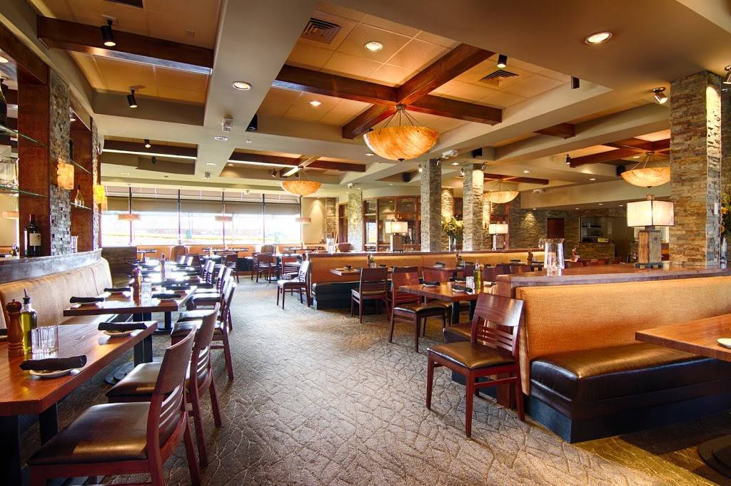 Travinia Italian Kitchen & Wine Bar Morrisville | restaurant | Park West Village, 1301 Market Center Dr, Morrisville, NC 27560, USA | 9194671718 OR +1 919-467-1718