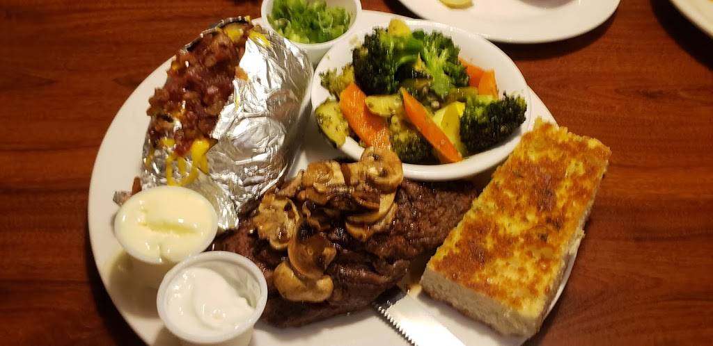 Yosemite Falls Cafe | cafe | 1455 Shaw Ave, Clovis, CA 93611, USA | 5593248456 OR +1 559-324-8456