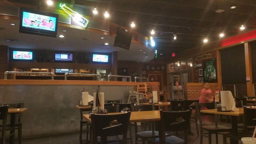 Pizza Hut | restaurant | 7060 Forest Preserve Dr, Norridge, IL 60706, USA | 7084570203 OR +1 708-457-0203