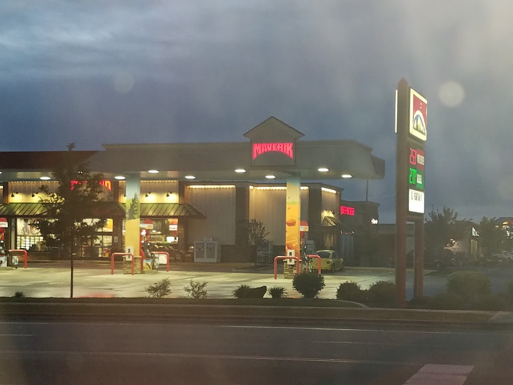 Maverik Adventures First Stop | restaurant | 3202 W Ustick Rd, Meridian, ID 83646, USA | 2088848744 OR +1 208-884-8744
