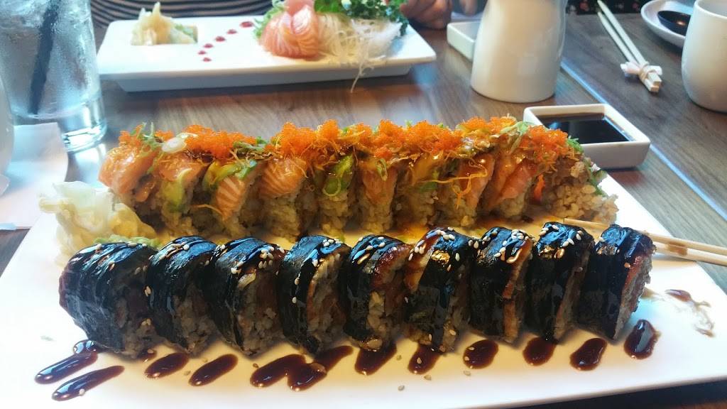 Iya Sushi and Noodles | restaurant | 15 College St, South Hadley, MA 01075, USA | 4135328000 OR +1 413-532-8000