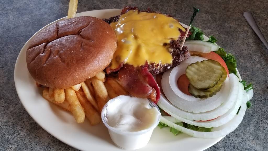 Marine City Grill | restaurant | 137 N Parker St, Marine City, MI 48039, USA | 8106438050 OR +1 810-643-8050