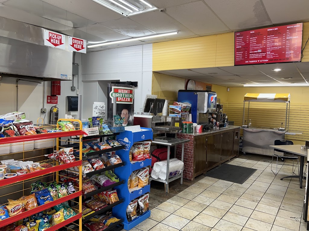 SNS Taqueria N Kitchen | restaurant | 5001 River Oaks Blvd, River Oaks, TX 76114, USA | 6827031188 OR +1 682-703-1188