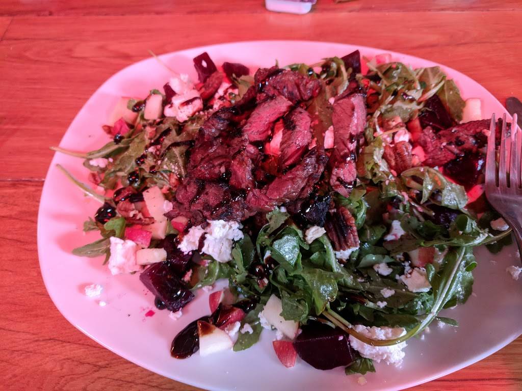 Water Street Brewery | restaurant | 1251 Gateway Dr, Grafton, WI 53024, USA | 2623752222 OR +1 262-375-2222