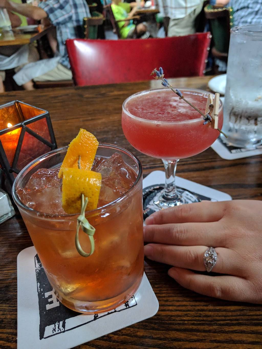 Horse Inn | restaurant | 540 E Fulton St, Lancaster, PA 17602, USA | 7173925528 OR +1 717-392-5528