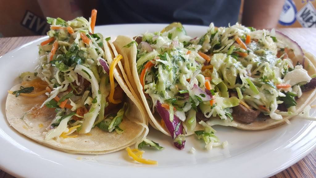 Wahoos Fish Taco | restaurant | 7980 Northfield Blvd, Denver, CO 80238, USA | 3035740466 OR +1 303-574-0466