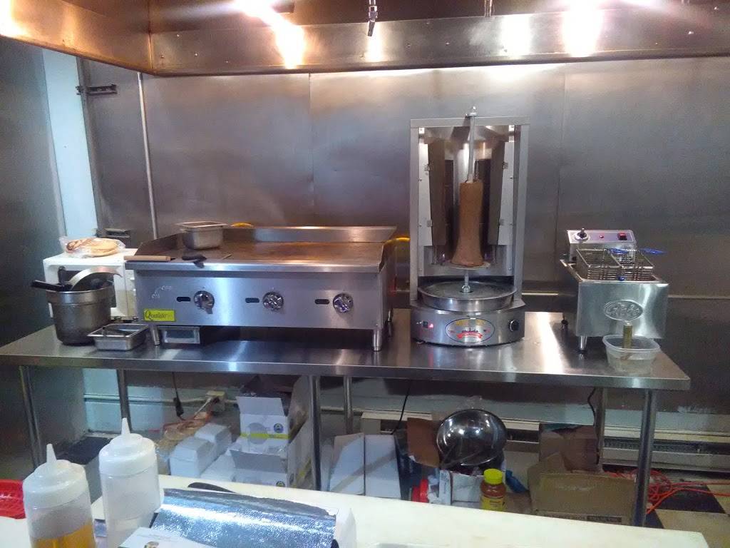 Gyro on lake city | restaurant | 12340 Lake City Way NE, Seattle, WA 98125, USA | 2064170671 OR +1 206-417-0671