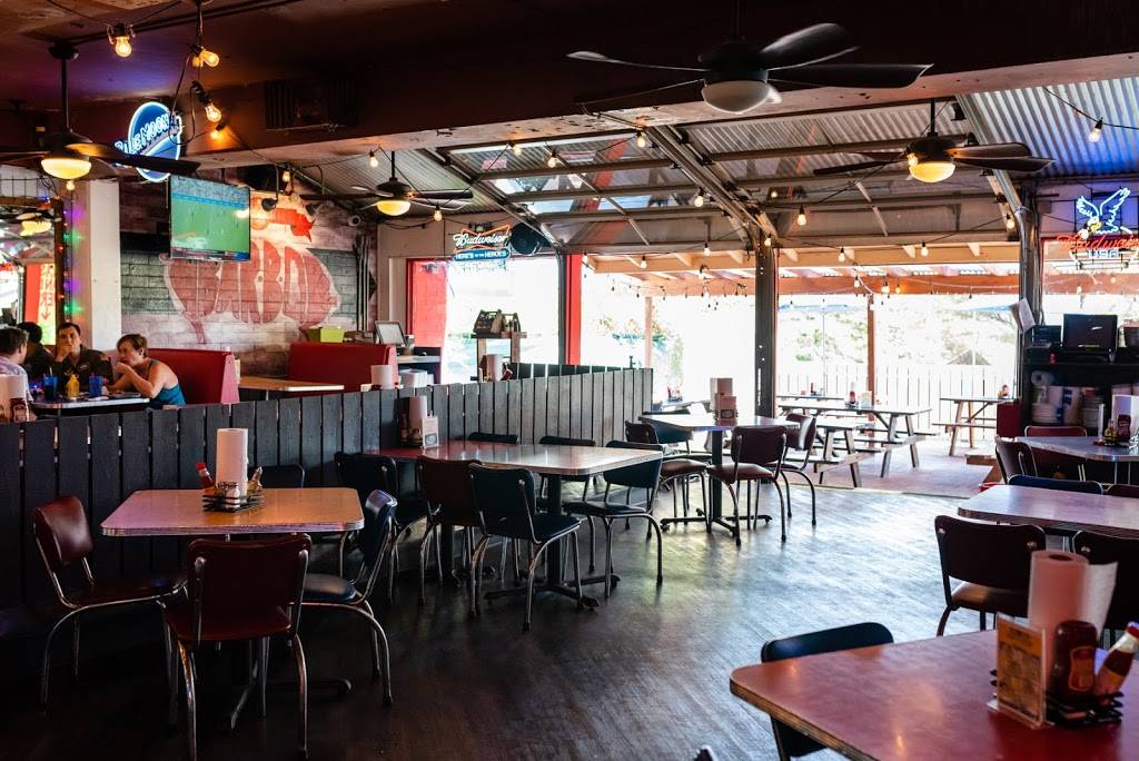 Dixie Grill | restaurant | 4111, 99-016 Kamehameha Hwy, Aiea, HI 96701, USA | 8084852722 OR +1 808-485-2722