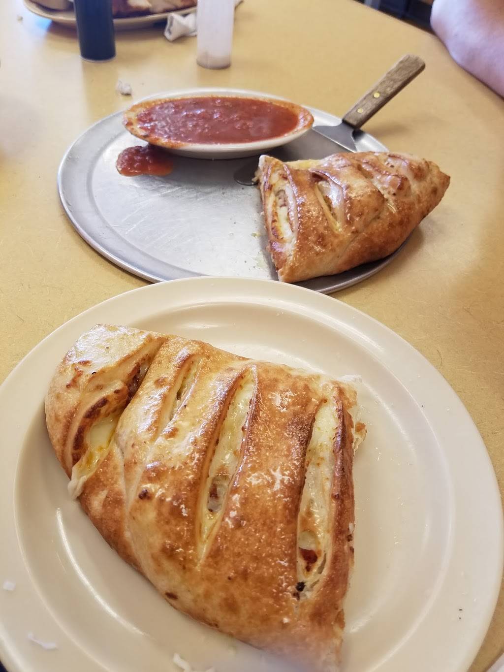 big guys italiano family restaurant | restaurant | 801 Edgemont Ave, Bristol, TN 37620, USA | 4232171720 OR +1 423-217-1720