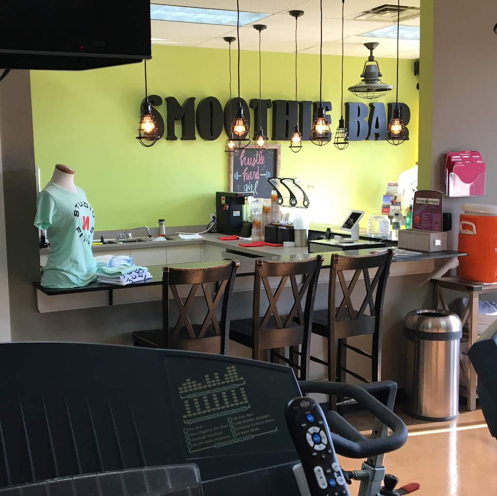 Shake This | restaurant | 7507 N May Ave, Oklahoma City, OK 73116, USA | 4056081190 OR +1 405-608-1190