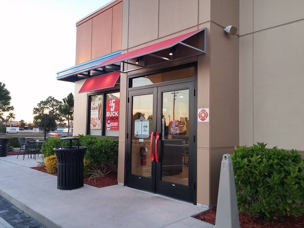 Dairy Queen Grill & Chill | restaurant | 2525 Skyline Blvd, Cape Coral, FL 33914, USA | 2394584410 OR +1 239-458-4410