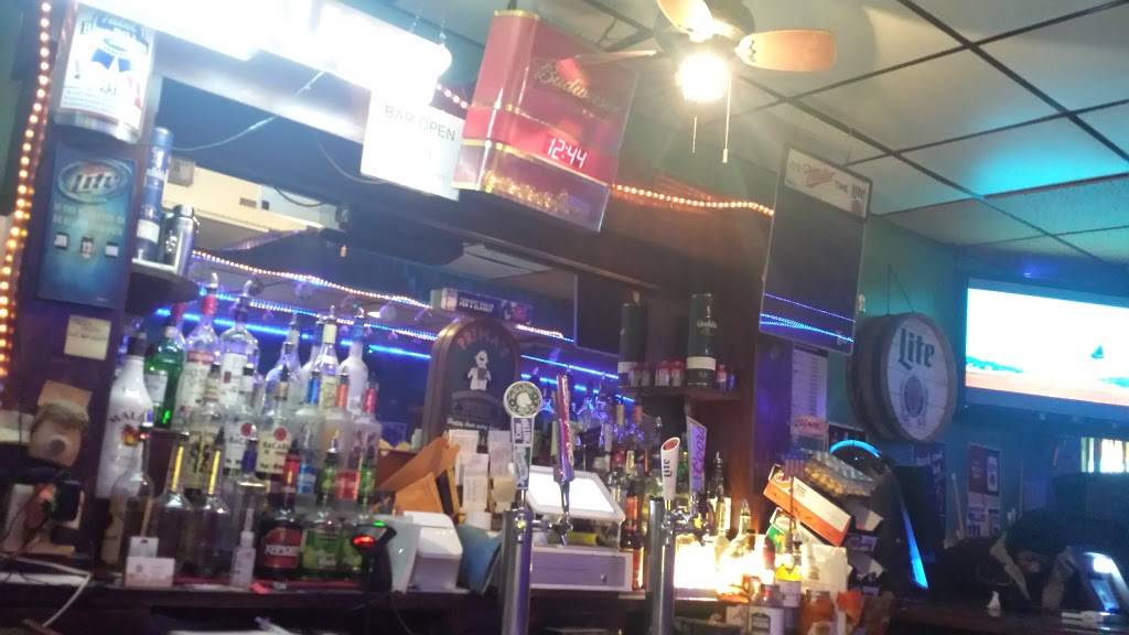 Prima Motel & Lounge | restaurant | 502 Ringold St, Phoenixville, PA 19460, USA | 6109352666 OR +1 610-935-2666