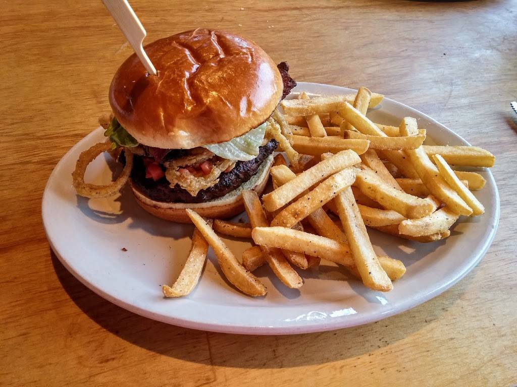 Logans Roadhouse | restaurant | 2775 Legends Pkwy, Prattville, AL 36066, USA | 3342859900 OR +1 334-285-9900