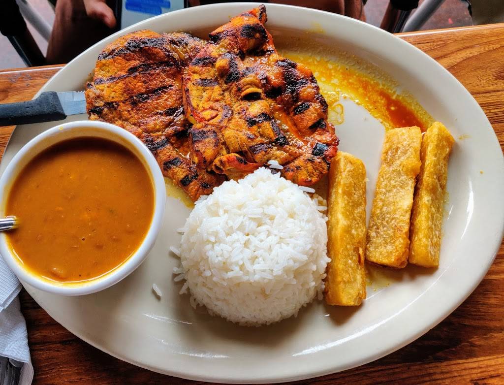 Casa Colombia | restaurant | 2409 E 7th St, Austin, TX 78702, USA | 5124959425 OR +1 512-495-9425