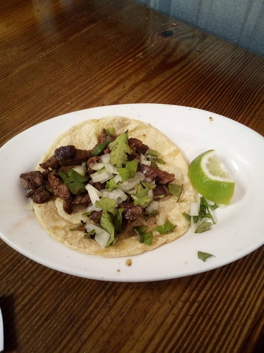 El Taco Regio | restaurant | 321 N Main St, Trenton, FL 32693, USA | 3522105054 OR +1 352-210-5054