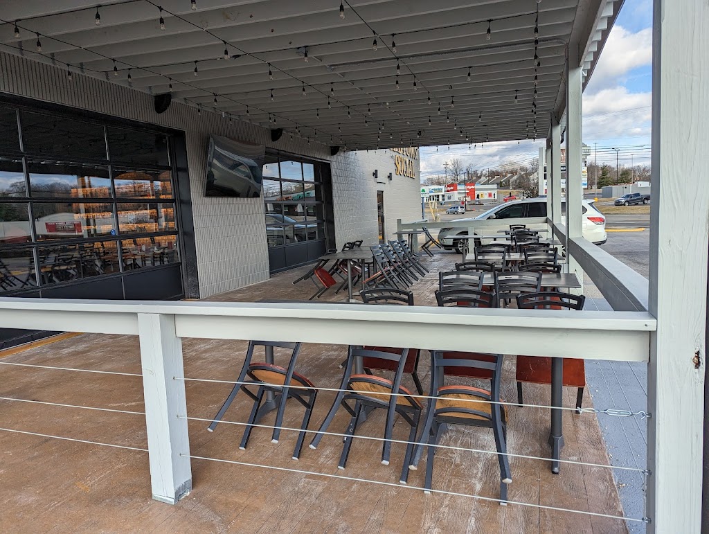 Midtown Social Cookeville | restaurant | 565 S Jefferson Ave Suite A, Cookeville, TN 38501, USA | 9315597941 OR +1 931-559-7941