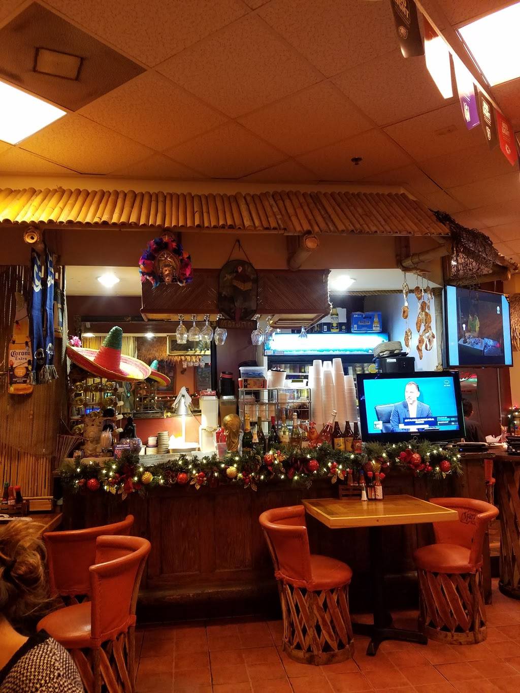 Mariscos Marias | restaurant | 2215 S Vermont Ave, Los Angeles, CA 90017, USA | 3237313108 OR +1 323-731-3108