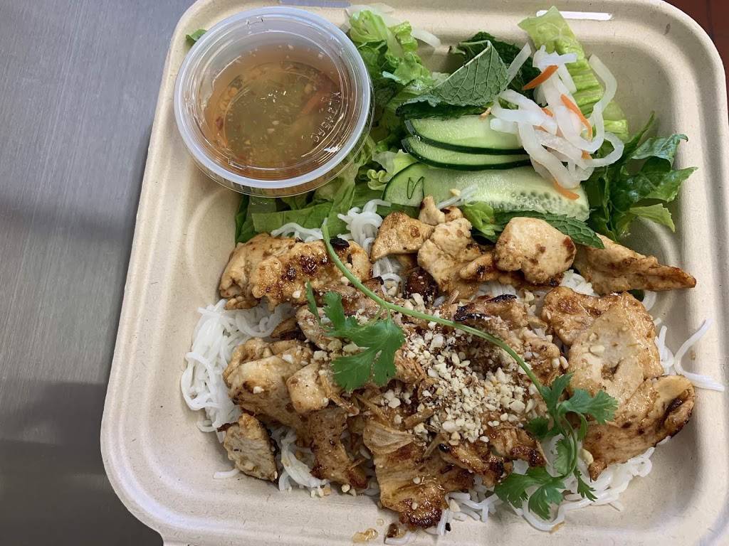 Saigon Café | restaurant | 548 E Cotati Ave, Cotati, CA 94931, USA | 7076645925 OR +1 707-664-5925