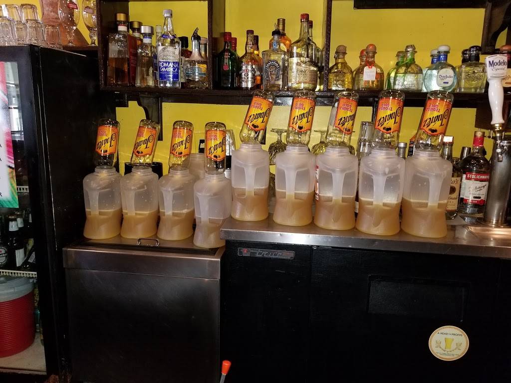 La Fogata Mexican Cuisine | restaurant | 11924 Forest Hill Blvd #28, Wellington, FL 33414, USA | 5614221641 OR +1 561-422-1641