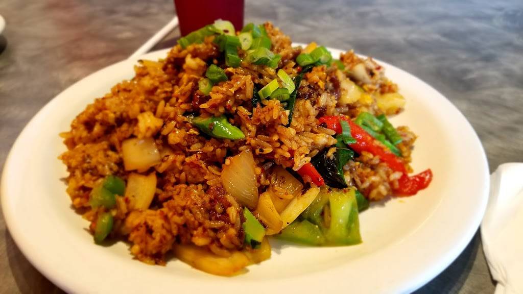Hot Pepper Thai Restaurant | restaurant | 6325 Sashabaw Rd, Village of Clarkston, MI 48346, USA | 2486254337 OR +1 248-625-4337