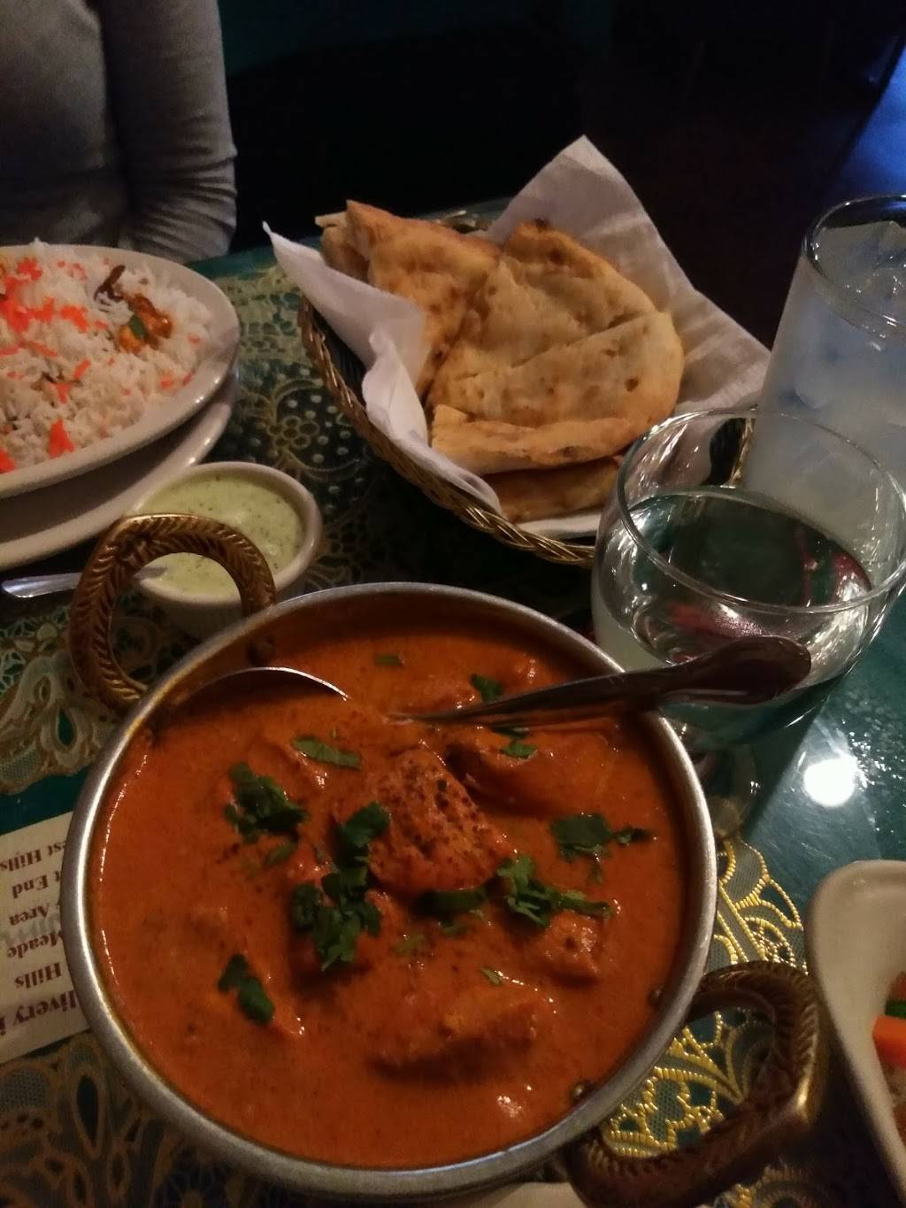 Shalimar Restaurant | restaurant | 3711 Hillsboro Pike, Nashville, TN 37215, USA | 6152698577 OR +1 615-269-8577