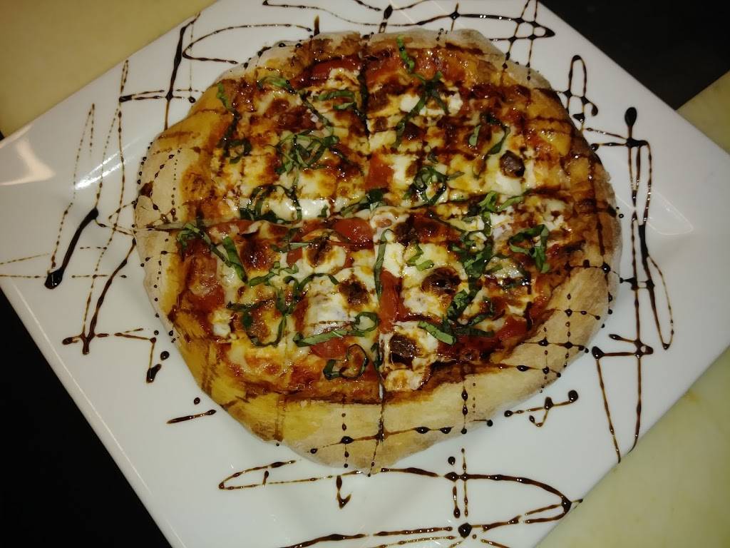 Willow Tree | restaurant | 633 Court St, West Branch, MI 48661, USA | 9893450660 OR +1 989-345-0660