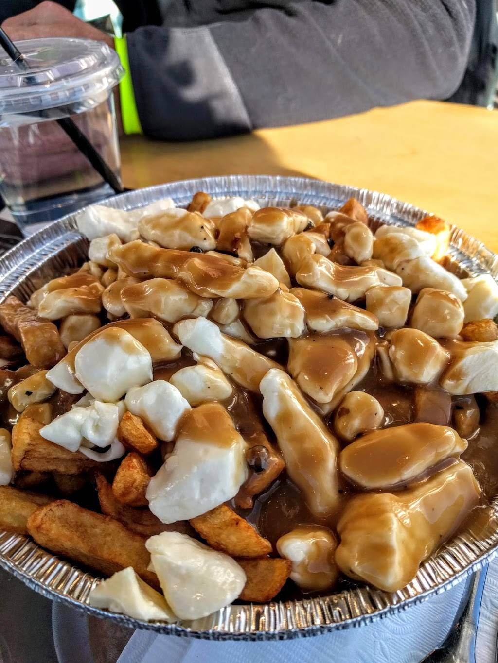 Fromagerie Victoria Trois-Rivières | restaurant | 4575 Boulevard des Récollets, Trois-Rivières, QC G9A 5V2, Canada | 8198412606 OR +1 819-841-2606