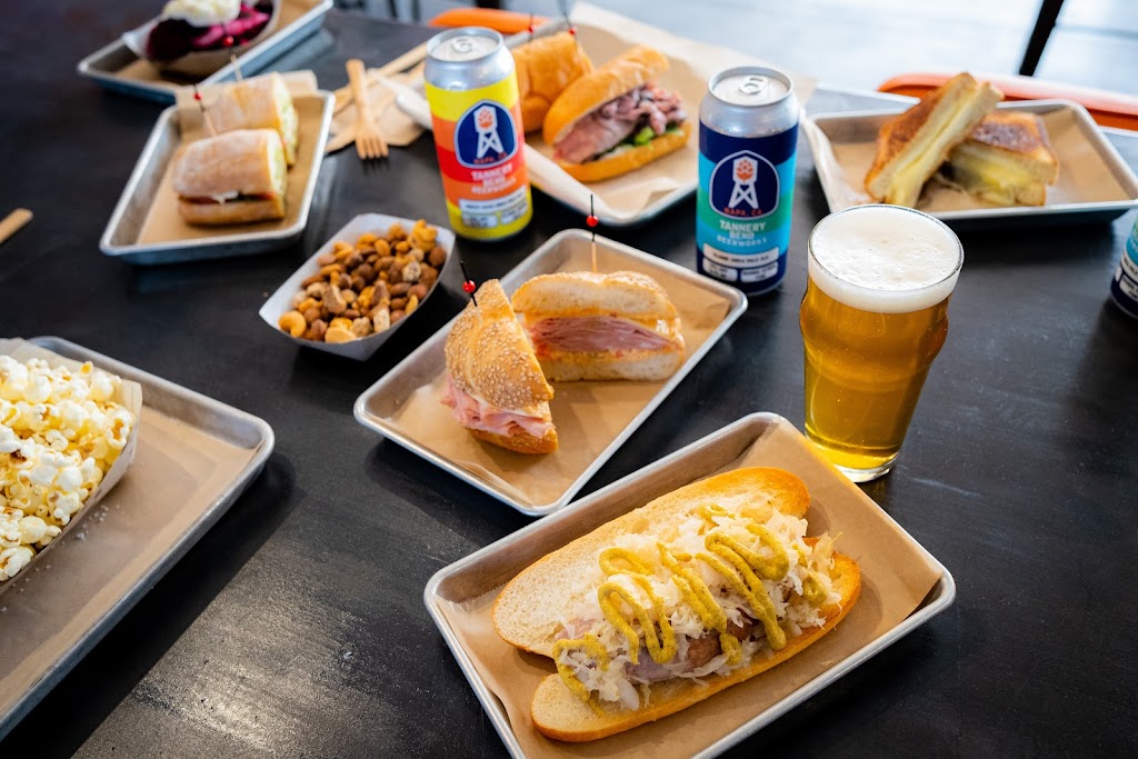 Tannery Bend Beerworks | restaurant | 6369 Telegraph Ave, Oakland, CA 94609, USA | 5102509055 OR +1 510-250-9055