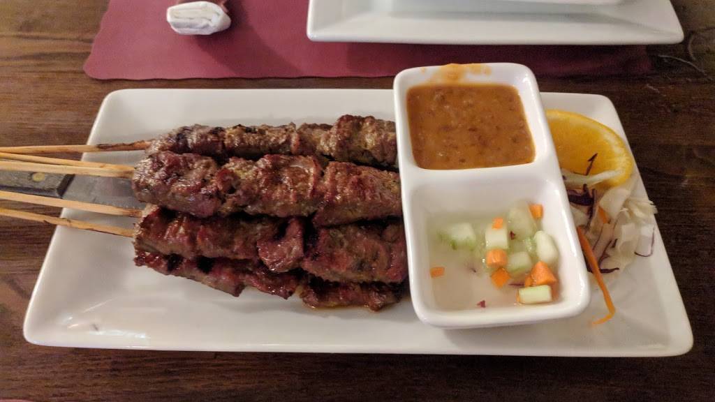 Thai on Main | restaurant | 117 Main St, Seal Beach, CA 90740, USA | 5625987030 OR +1 562-598-7030